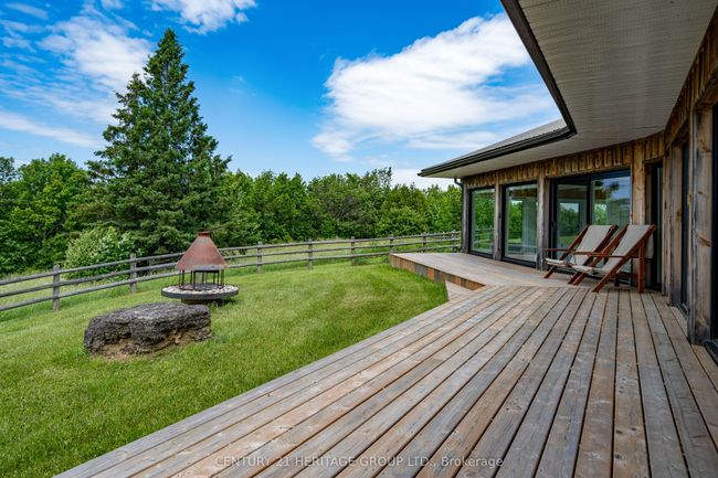 065072 Sideroad 4, House other with 4 bedrooms, 4 bathrooms and 20 parking in Meaford ON | Image 9