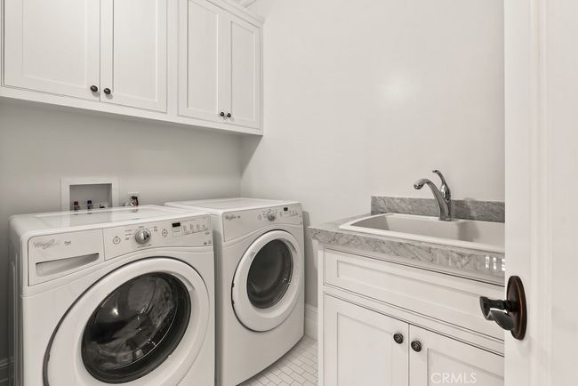 Upstairs laundry room | Image 54