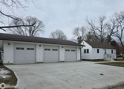 1301 Union St, Webster City, IA, 50595-2325 | Card Image