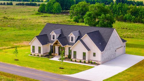 240 Castleberry Rd, Greenbrier, AR, 72058-9432 | Card Image