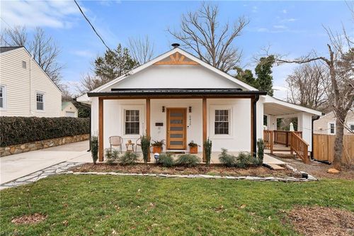 2412 Walker Ave, Winston-Salem, NC, 27103-4334 | Card Image