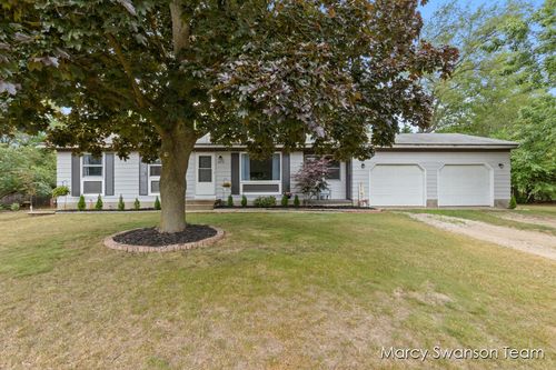 4172 Ranchero Dr, Dorr, MI, 49323-9382 | Card Image
