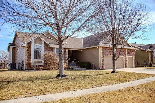 2200 N Woodard St, Derby, KS, 67037-2191 | Card Image
