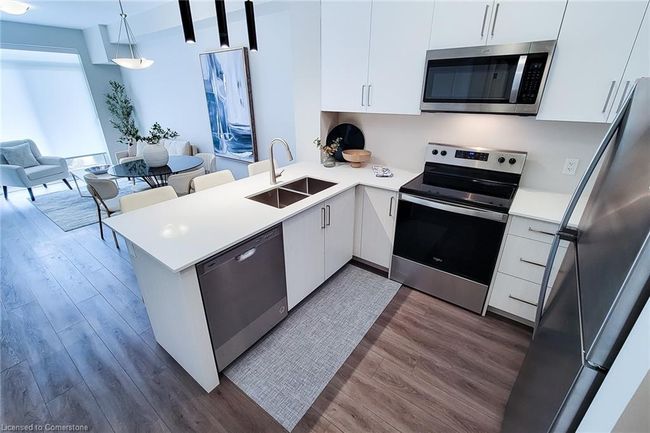107 - 120 Springvalley Cres, House attached with 1 bedrooms, 1 bathrooms and 1 parking in Hamilton ON | Image 7