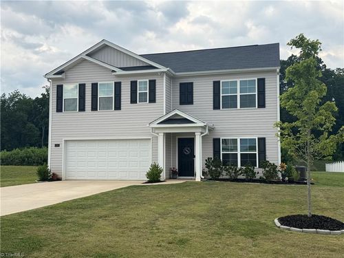 174 Culloden Dr, Mocksville, NC, 27028-4883 | Card Image