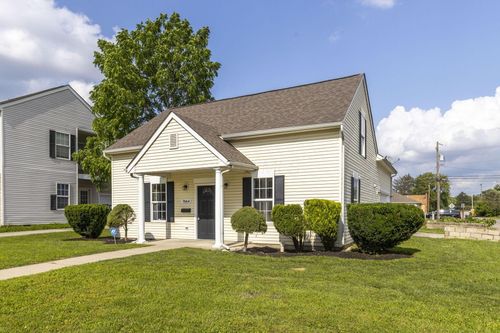 1664 S Champion Ave, Columbus, OH, 43207-1304 | Card Image