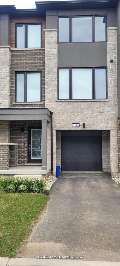 74 Windtree Way, Halton Hills, ON, L7G0P6 | Card Image