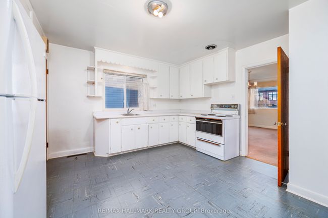 495 Wentworth Ave, House other with 3 bedrooms, 2 bathrooms and 3 parking in Ottawa ON | Image 12
