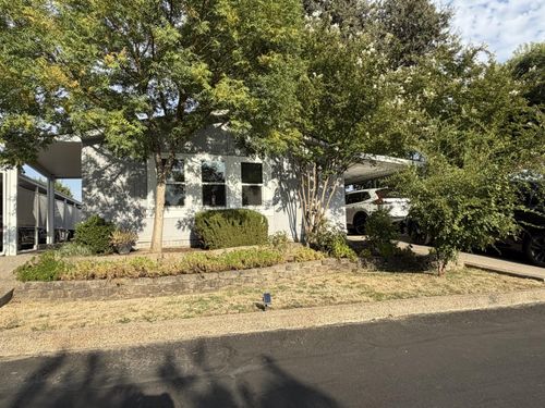 50-8701 Highway 41, Fresno, CA, 93720-1008 | Card Image