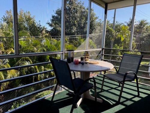 212-2840 Cynthia Ln, Lake Worth Beach, FL, 33461-5805 | Card Image