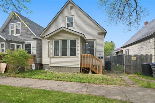 1319 N 7th St, Superior, WI, 54880-1152 | Card Image