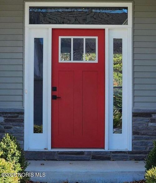 541 E Shoreline Dr, Holland, OH, 43528-9140 | Card Image