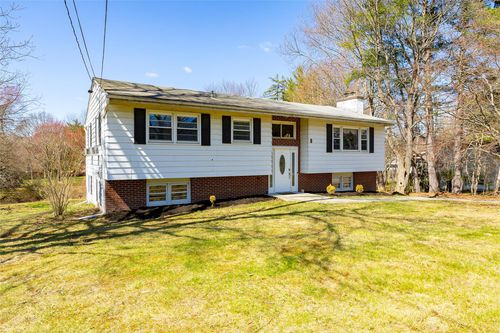 8 Verplanck Ave, Hopewell Junction, NY, 12533-5154 | Card Image