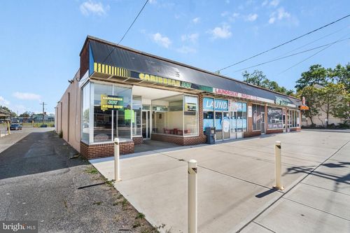 675-667 High St, Burlington, NJ, 08016-2737 | Card Image