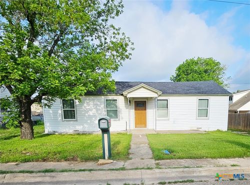 409 N 14th Street, Gatesville, TX, 76528 | Card Image