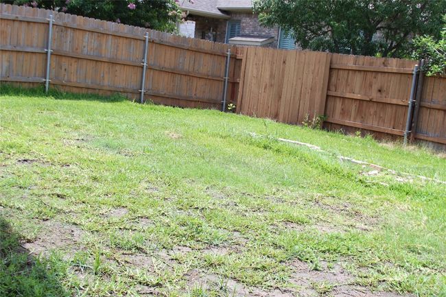 View of yard | Image 8