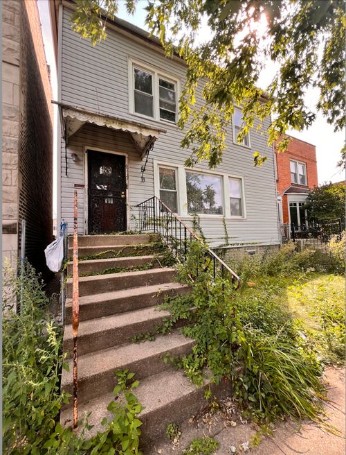 6737 Champlain Ave, CHICAGO, IL, 60637-4112 | Card Image
