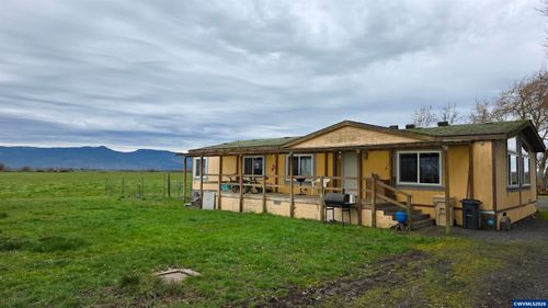 30540 Priceboro Dr, Harrisburg, OR, 97446-9741 | Card Image