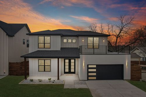 1102 New St, McKinney, TX, 75069-2931 | Card Image