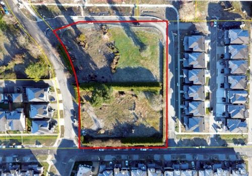 1918 167 St, Surrey, BC, V3Z9R4 | Card Image