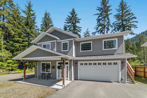 3008 Tongass Blvd, Juneau, AK, 99801-9019 | Card Image