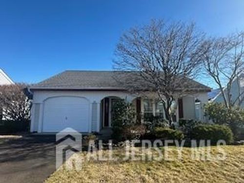 23 Blackthorn Pl, Manchester, NJ, 08759-6656 | Card Image