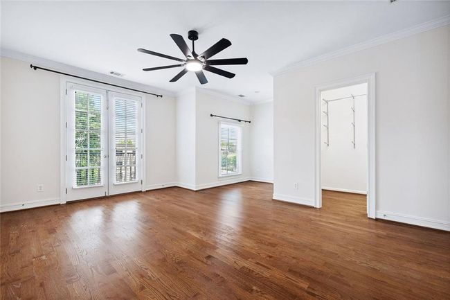 5139 Peachtree Rd, Townhouse with 3 bedrooms, 4 bathrooms and 2 parking in Chamblee GA | Image 4