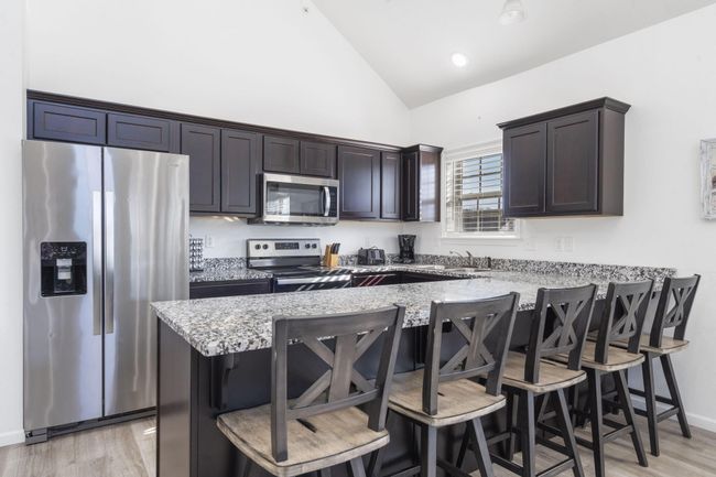 Kitchen/Dining 3 | Image 14
