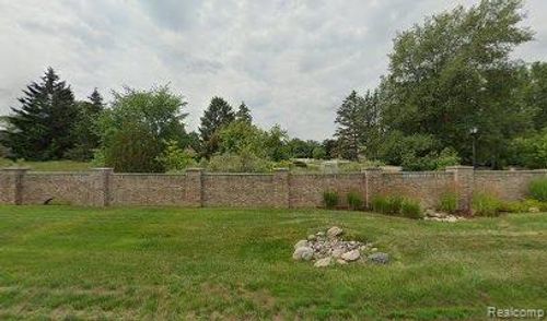 6335 Park Lake Rd, Bath, MI, 48808-9779 | Card Image