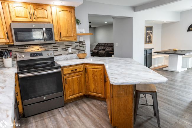 2101 Main Ave, House other with 4 bedrooms, 3 bathrooms and null parking in Clear Lake IA | Image 7