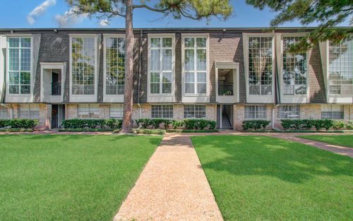 apt-74-12633 Memorial Dr, Houston, TX, 77024-4842 | Card Image