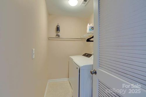 136 Elba Dr, Mooresville, NC, 28115-5800 | Card Image