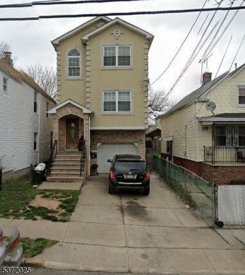 1017 Olive St, Elizabeth, NJ, 07201-1510 | Card Image