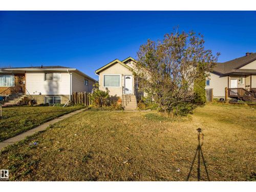 12716-12718 94 St Nw, Edmonton, AB, T5E3V5 | Card Image