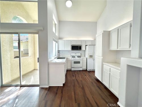 1307 Elmhurst, Irvine, CA, 92618-4024 | Card Image