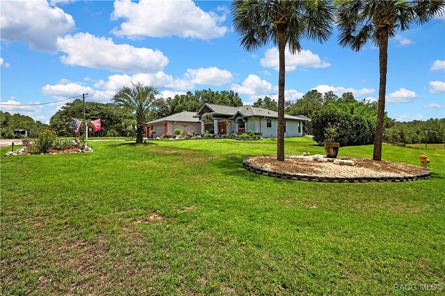 10721 N Ocean Dr, House other with 3 bedrooms, 2 bathrooms and 7 parking in CITRUS SPRINGS FL | Image 62