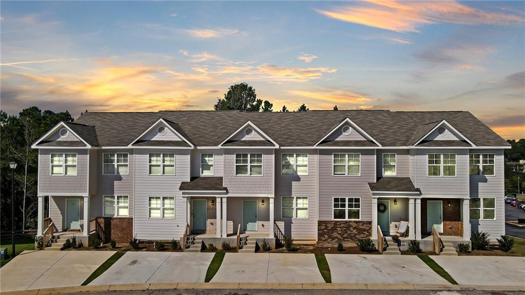 Laurel Ridge Cir, Atlanta, GA 30344