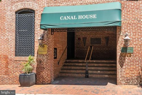 226-3225 Grace St Nw, WASHINGTON, DC, 20007-3643 | Card Image