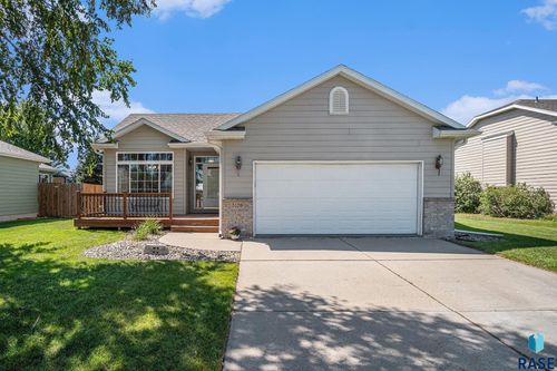 5109 S Carrick Ave, Sioux Falls, SD, 57106-5913 | Card Image