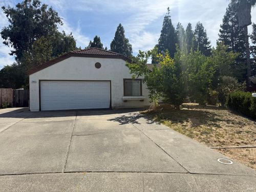 645 Cordelia Circle, Vacaville, CA, 95687 | Card Image