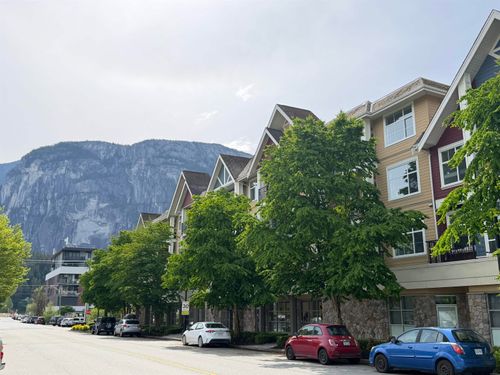 319-1336 Main St, Squamish, BC, V8B0R2 | Card Image