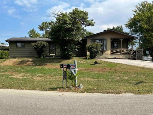 122 Edgewood Dr, Bedford, IN, 47421-3978 | Card Image