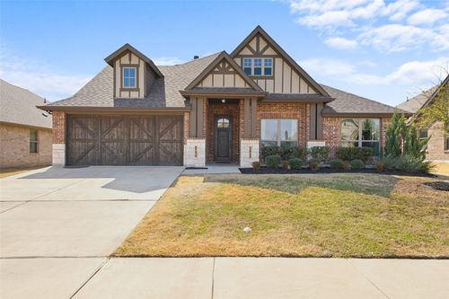 532 Windrow Ln, Waxahachie, TX, 75165-1619 | Card Image