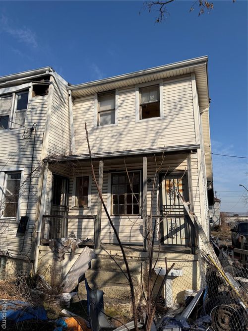 11383 Ohio St, Detroit, MI, 48204-2027 | Card Image