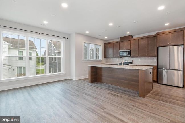 10 Seover Way, Townhouse with 4 bedrooms, 4 bathrooms and null parking in CARLISLE PA | Image 4