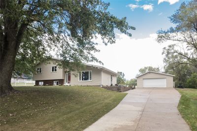 17155 87th Street, Home with 3 bedrooms, 1 bathrooms and null parking in Ottumwa IA | Image 3