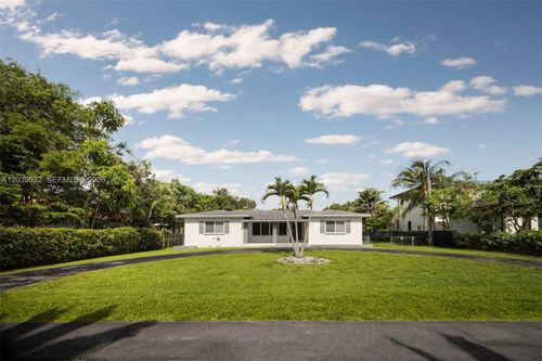 7840 Sw 71st Ave, Miami, FL, 33143-4315 | Card Image