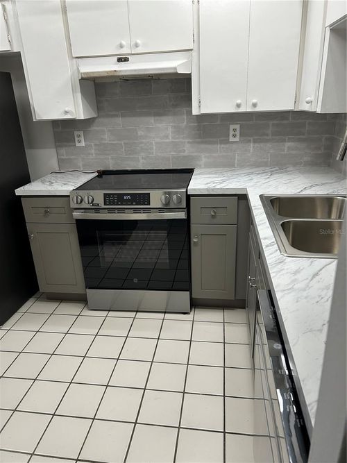 4422 Sunstate Drive, NEW PORT RICHEY, FL, 34652 | Card Image