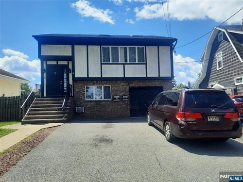 74 Delford, Bergenfield, NJ, 07621 | Card Image