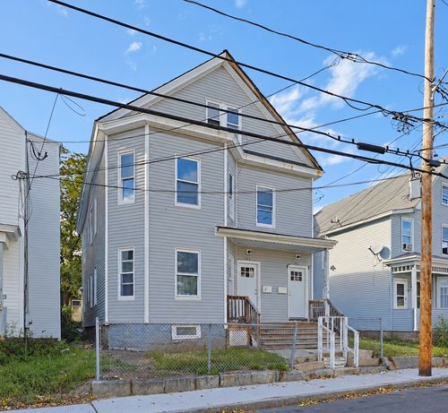 161 Smith St, Lowell, MA, 01851 | Card Image